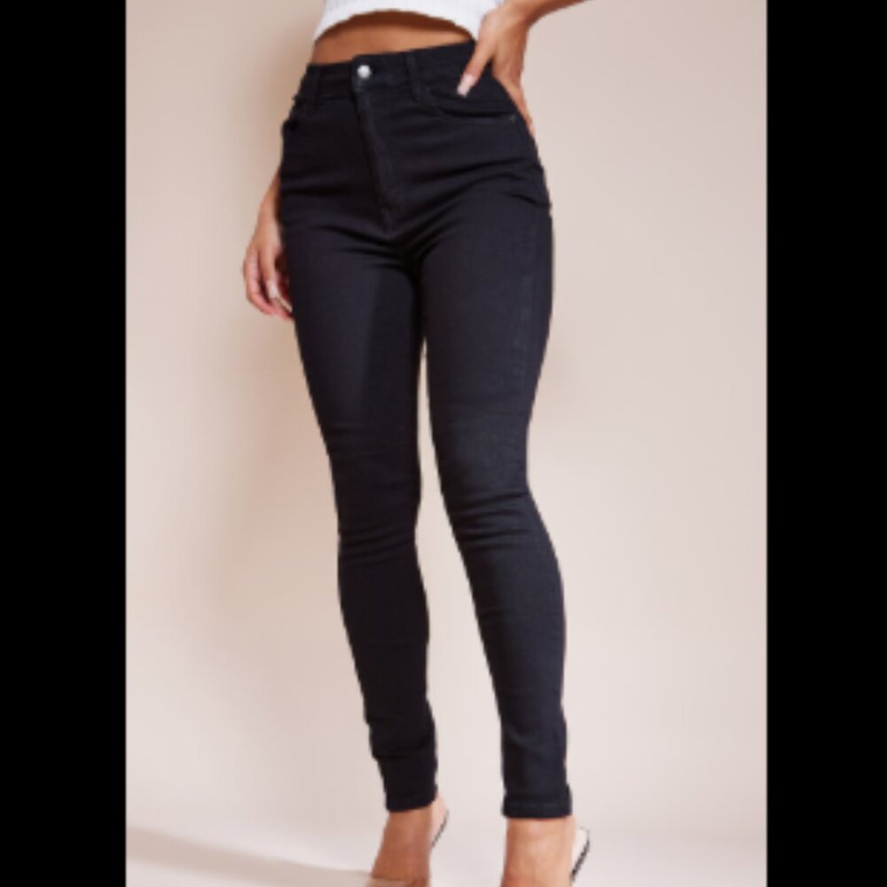 926 Women’s Stretch 5 Pocket Design Black Skinny Jeans Size 20